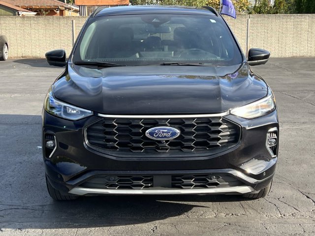 Certified 2023 Ford Escape ST-Line Elite w/ Premium Technology Package AWD/4WD image 8