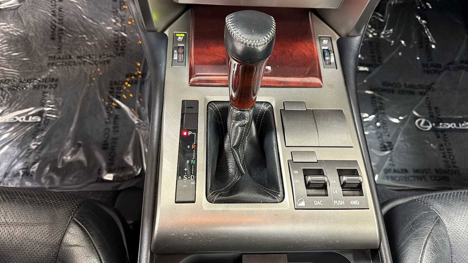 Used 2013 Lexus GX 460 w/ Convenience Pkg image 22