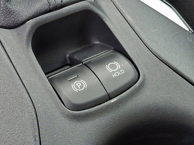 Certified 2022 Toyota Corolla Cross LE AWD/4WD image 28