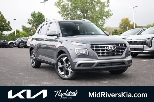Used 2025 Hyundai Venue SEL