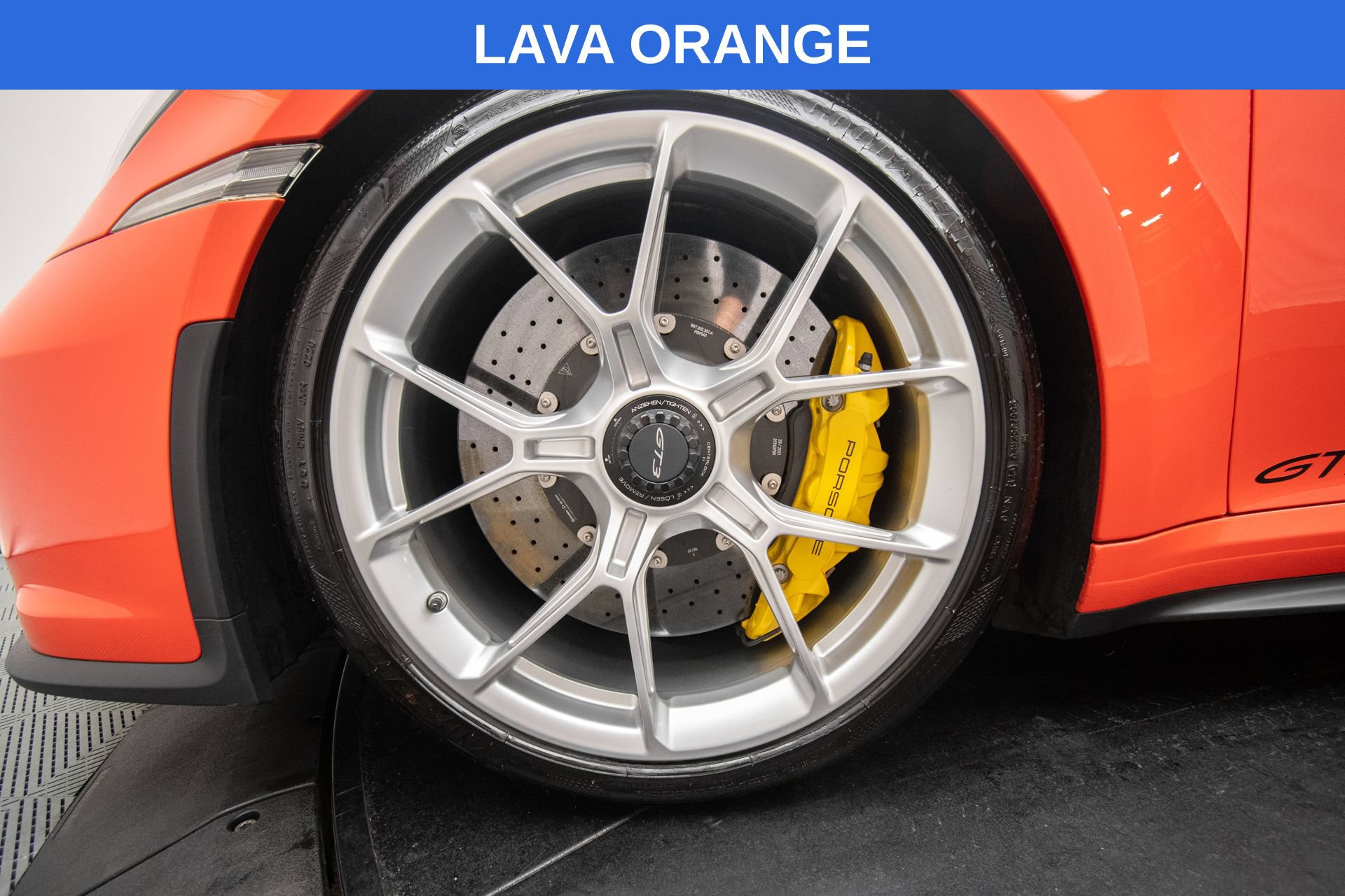 Used 2022 Porsche 911 GT3 RWD image 38