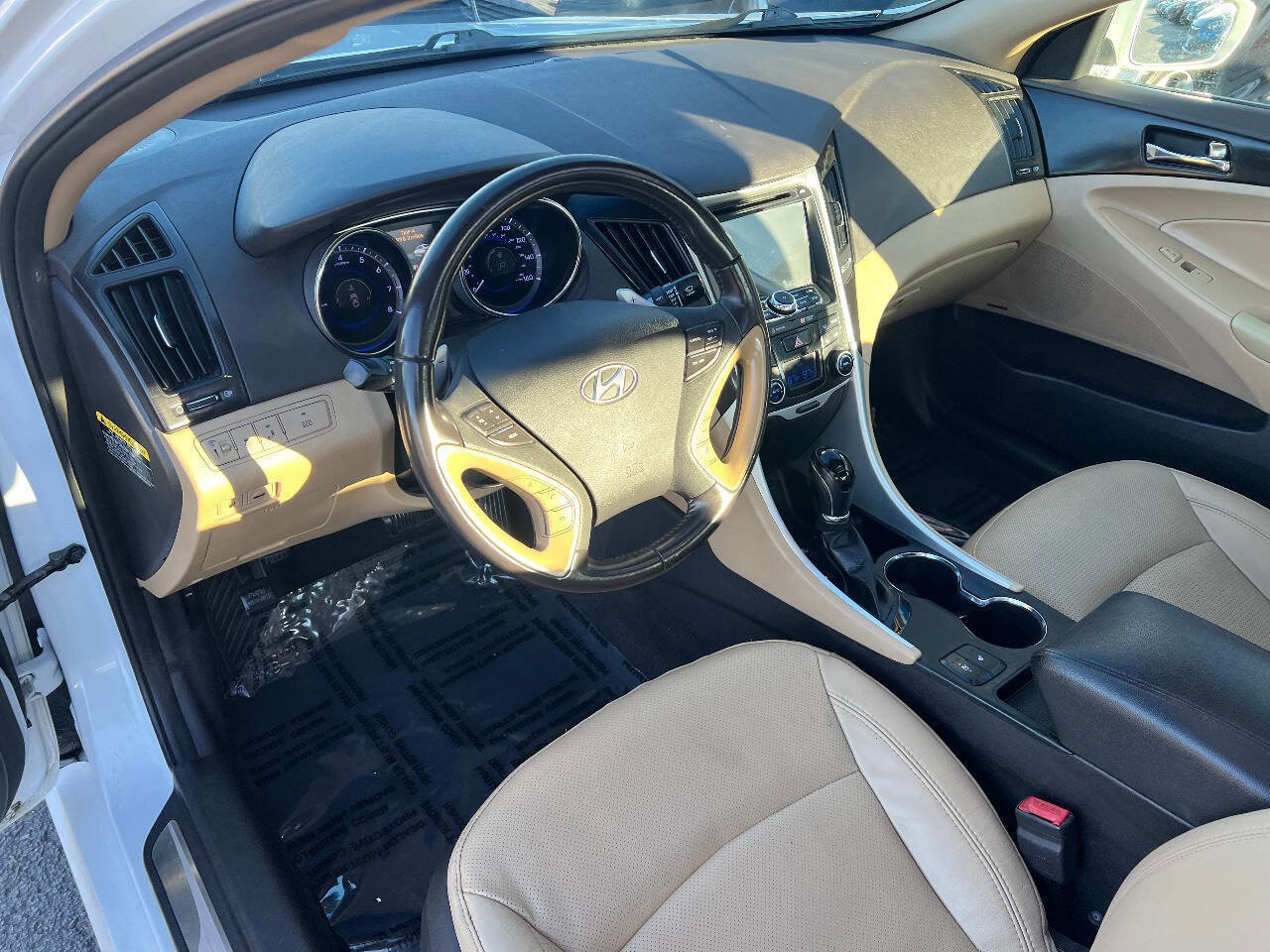 Used 2014 Hyundai Sonata Limited FWD image 18