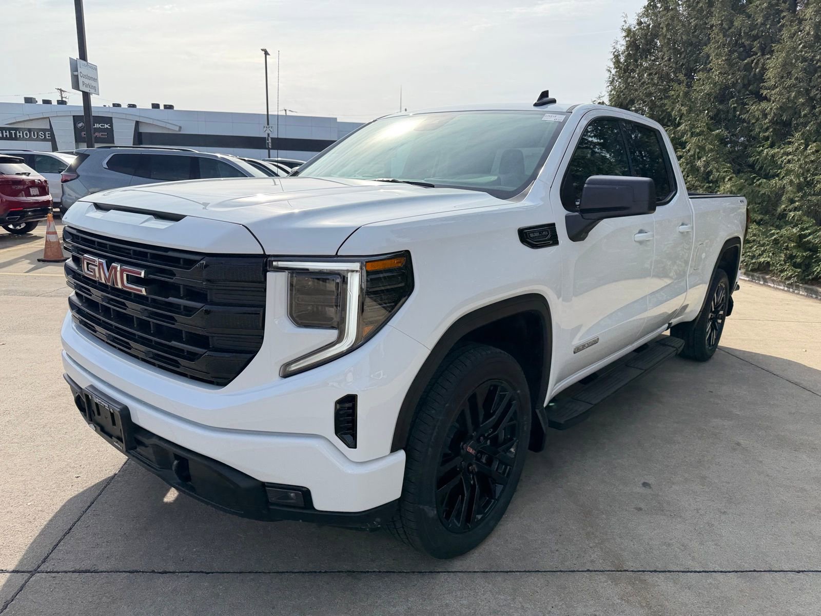 New 2026 GMC Sierra 1500 Elevation w/ Preferred Package AWD/4WD image 7