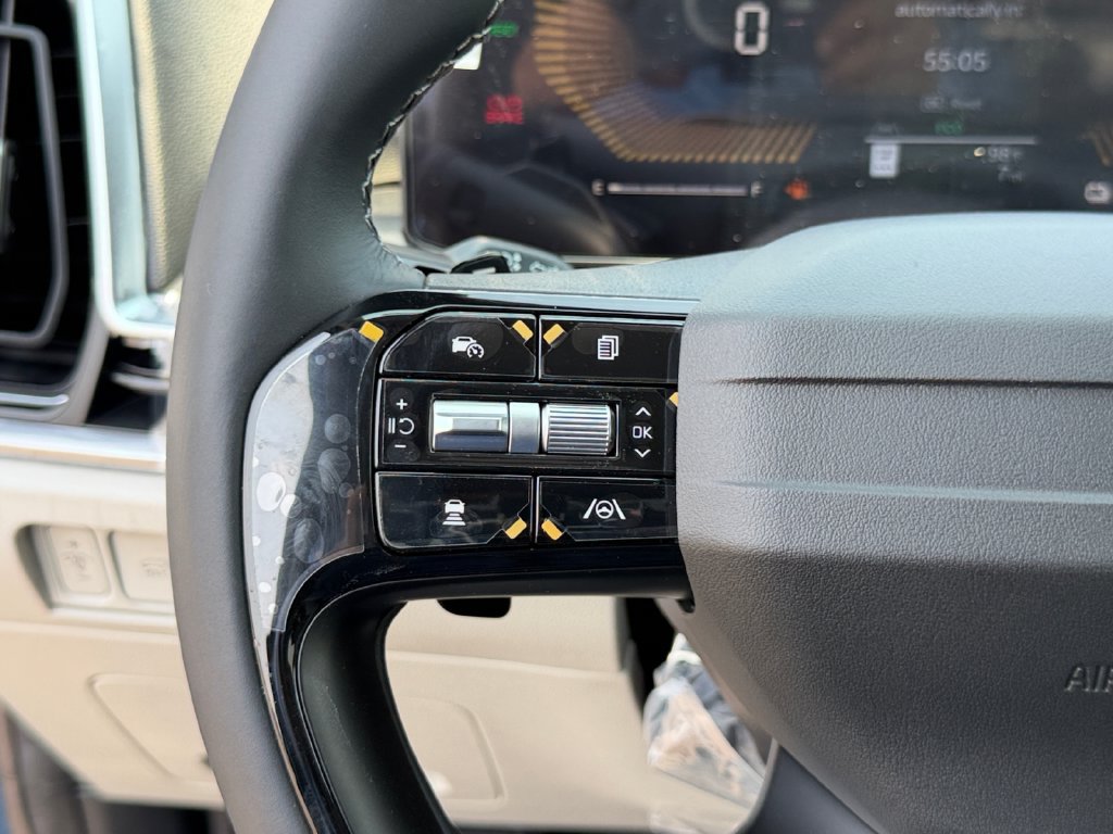 New 2026 Kia Sorento EX AWD/4WD image 18