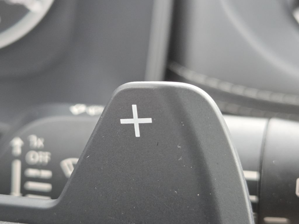 Used 2023 Nissan Rogue SV w/ SV Premium B Package AWD/4WD image 16
