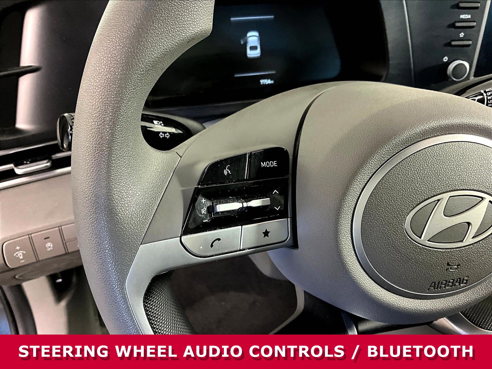 Used 2025 Hyundai Elantra SE FWD image 11