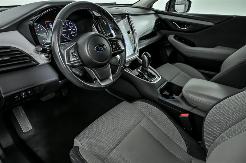 Used 2020 Subaru Outback Premium AWD/4WD image 16