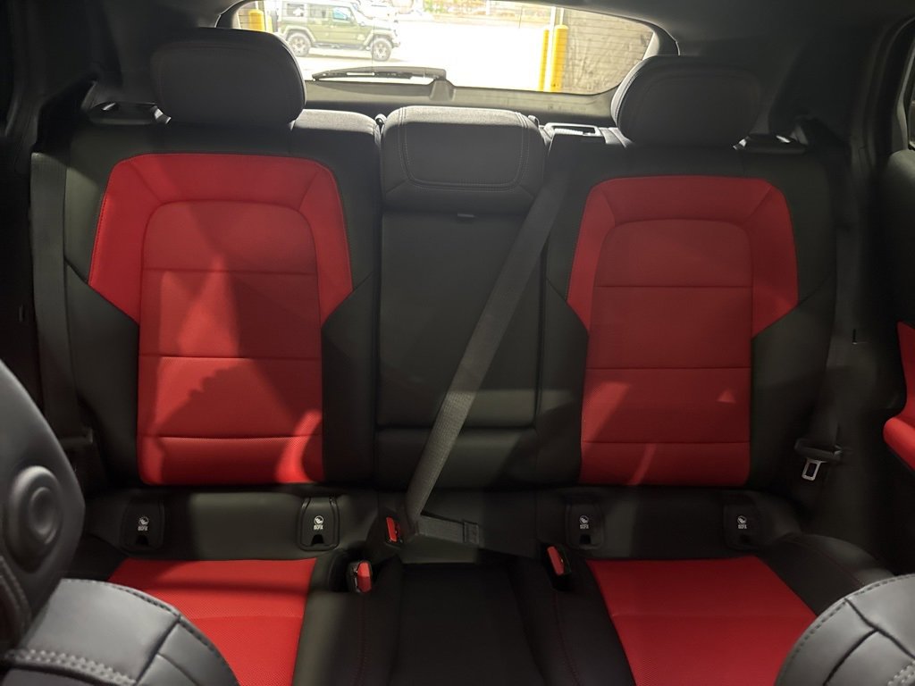 New 2025 Chevrolet Equinox EV RS w/ Convenience Package II image 30