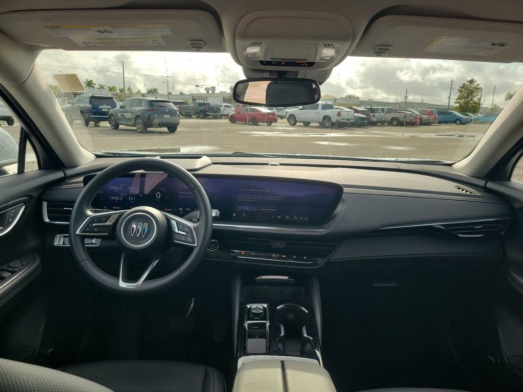 Used 2025 Buick Envision Preferred image 10