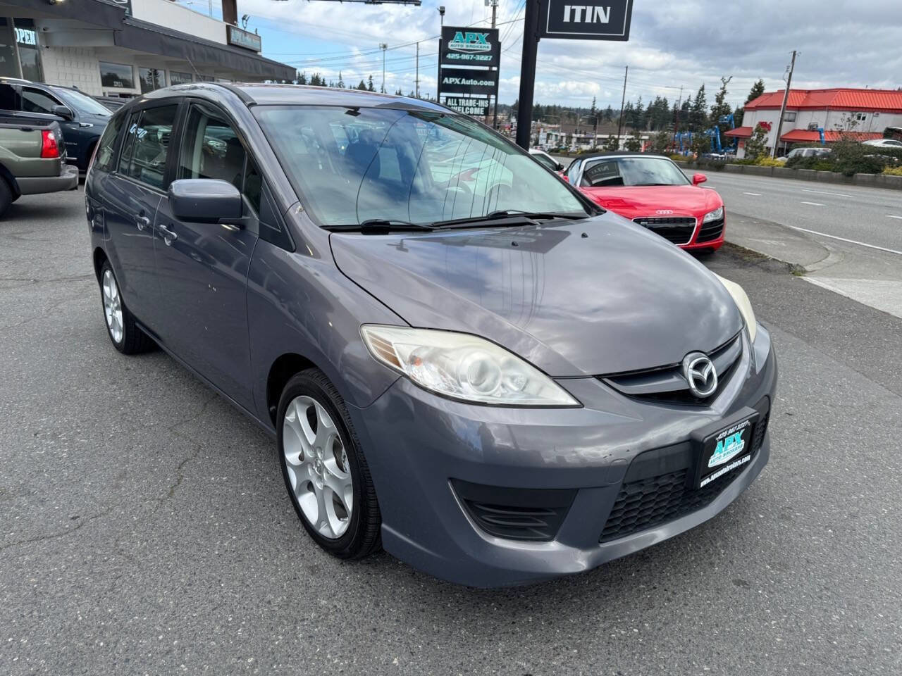 Used 2010 MAZDA MAZDA5 Sport image 12