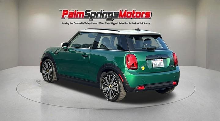Used 2023 MINI Cooper SE image 3