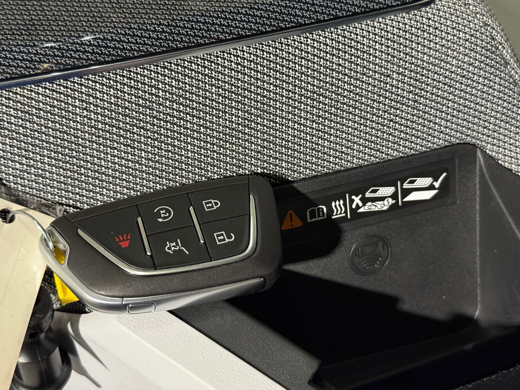 New 2026 Cadillac Optiq Sport 1 image 37