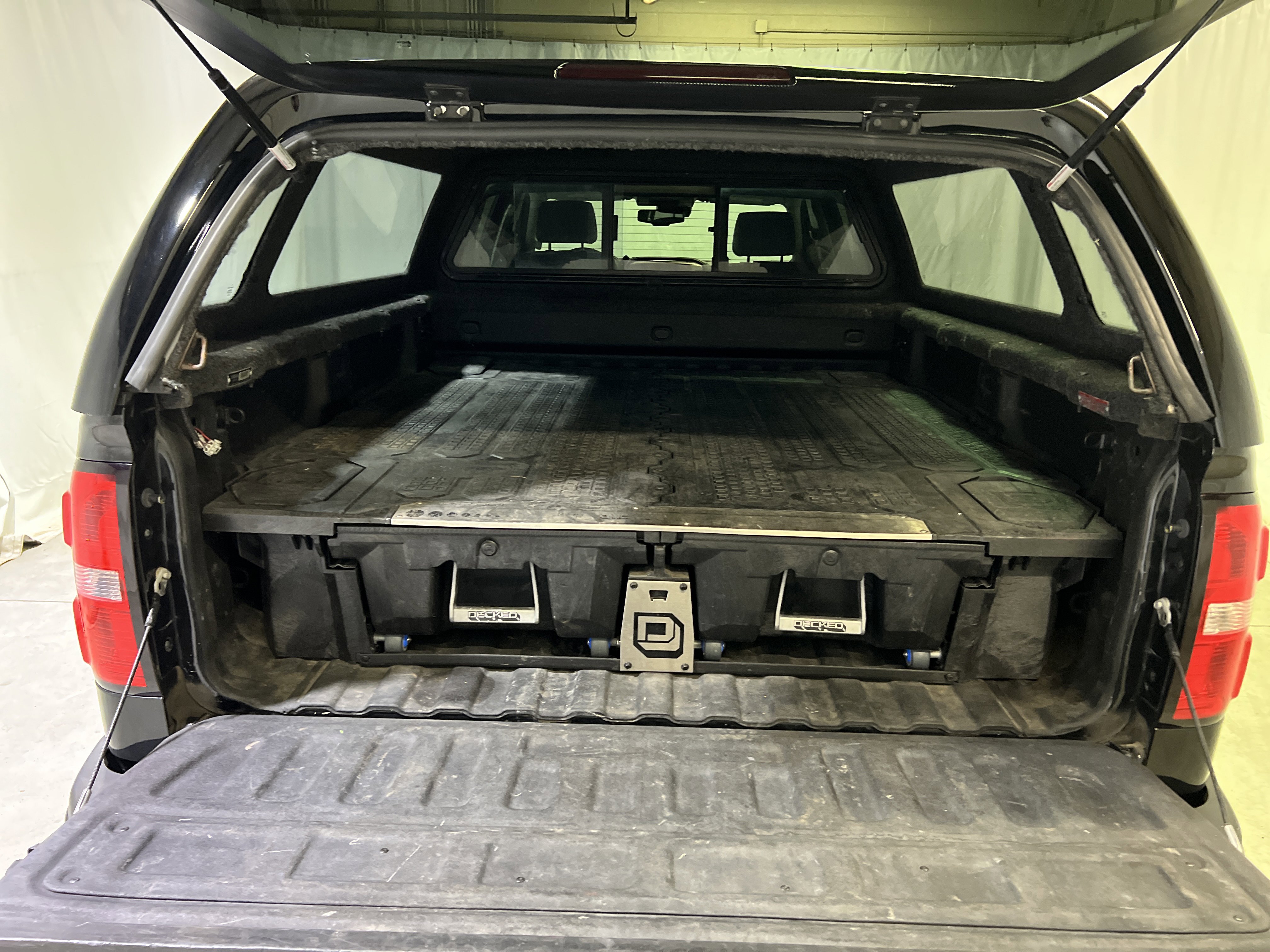 Used 2016 GMC Sierra 3500 Denali w/ Duramax Plus Package image 14