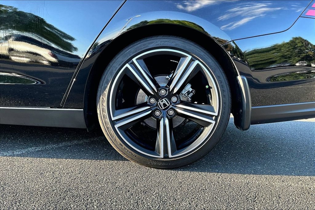 Certified 2025 Honda Accord Sport image 22