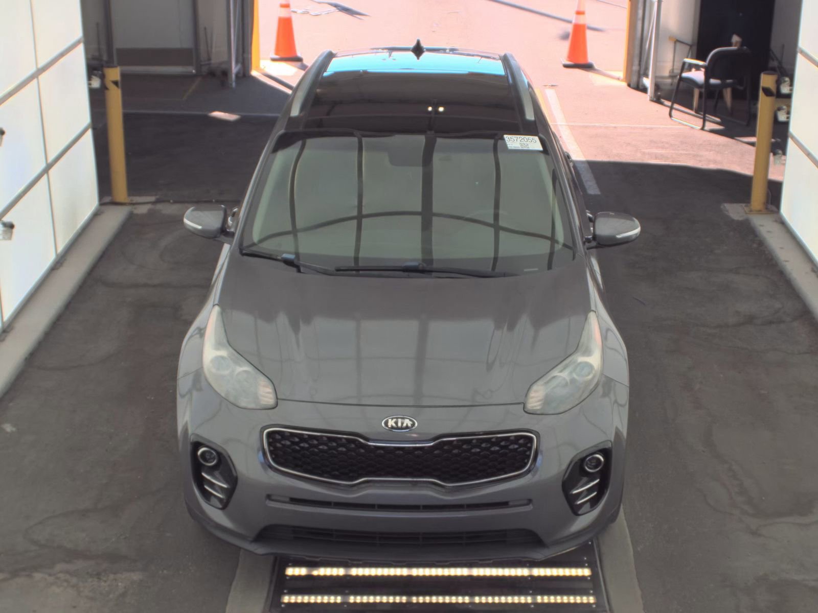 Used 2017 Kia Sportage EX w/ EX Premium Package image 2