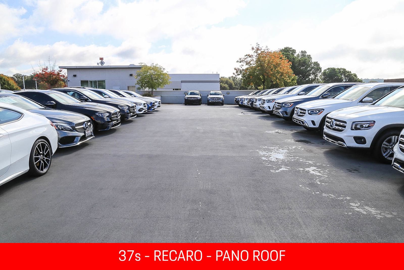 Used 2023 Ford F150 Raptor w/ Blue Interior Package image 39