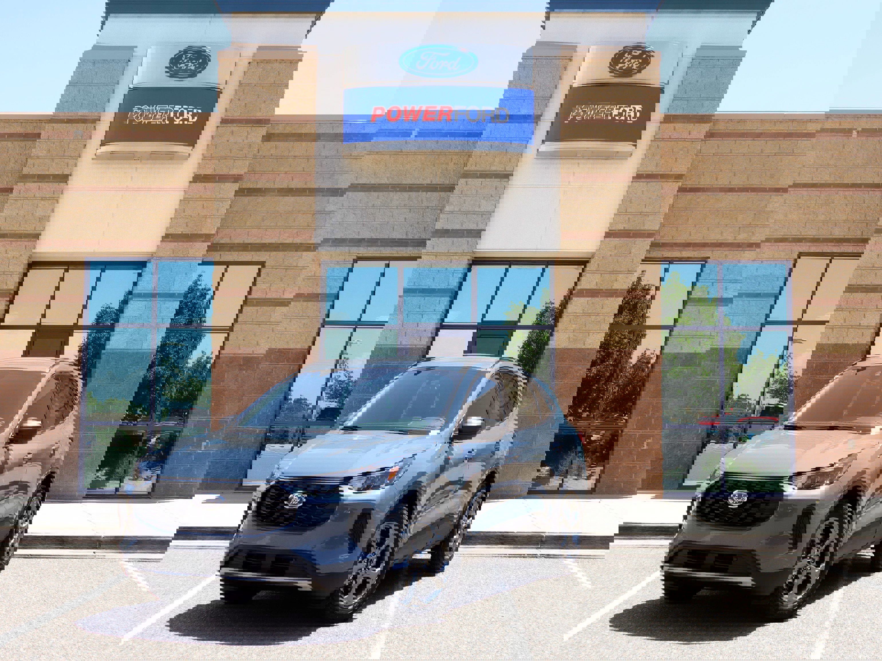 New 2025 Ford Escape ST-Line w/ Equipment Group 301A image 2