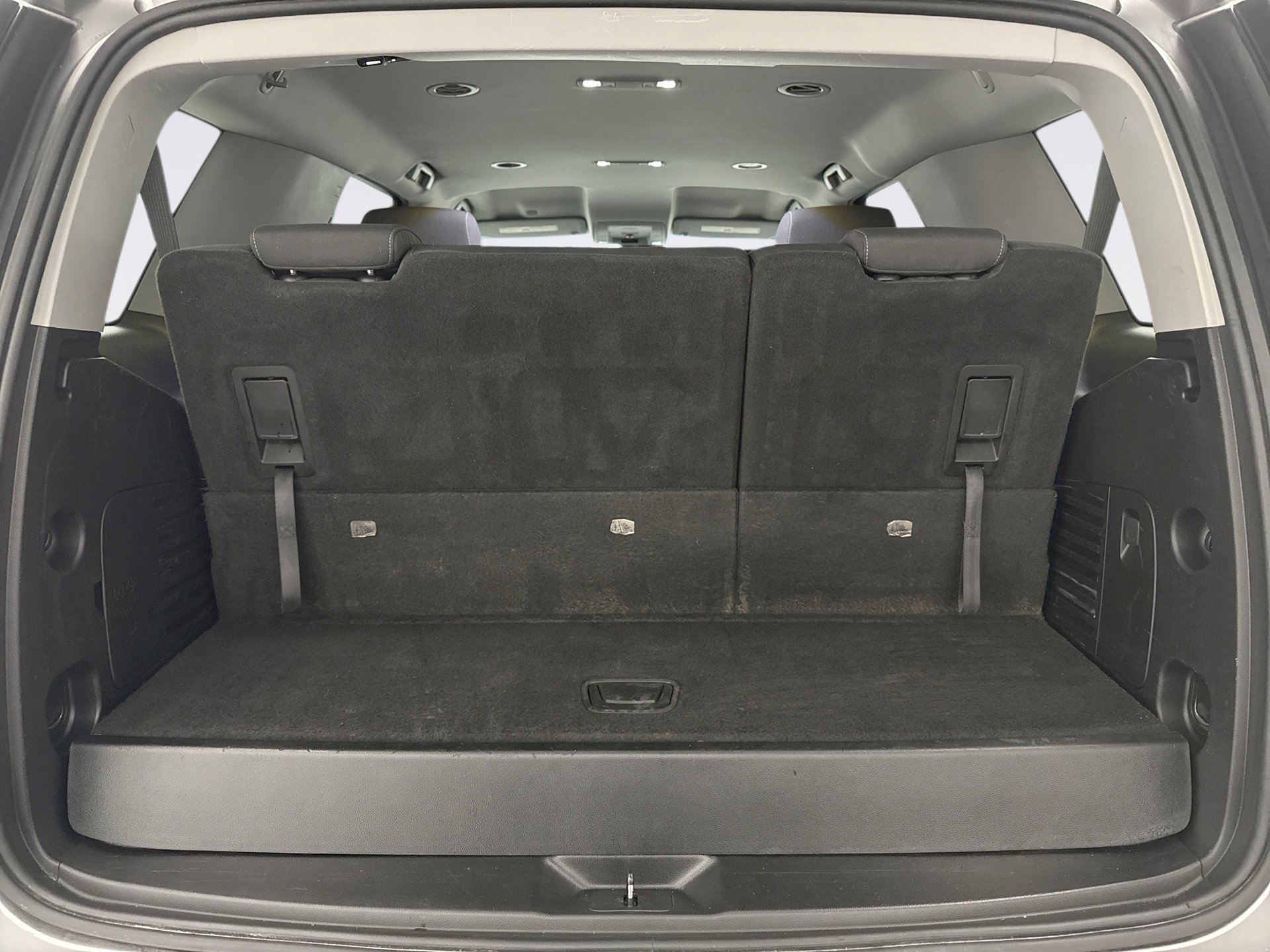 Used 2018 GMC Yukon SLE w/ SLE Value Package image 21