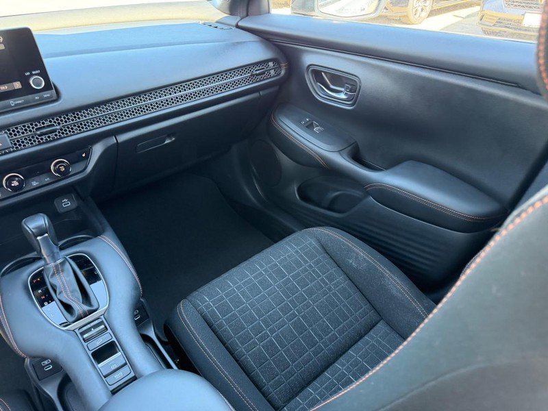 Certified 2024 Honda HR-V Sport image 15