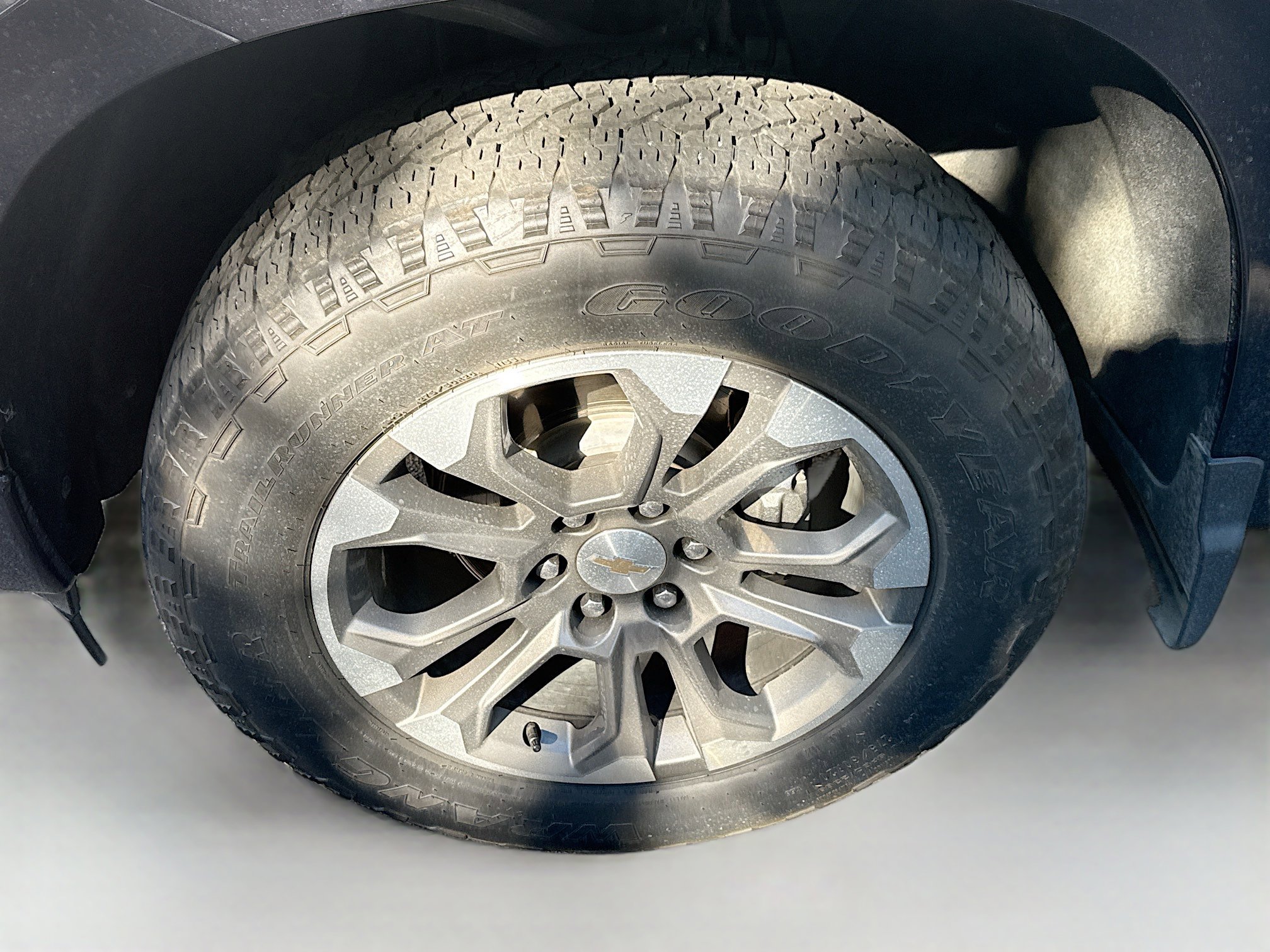 Used 2023 Chevrolet Silverado 1500 High Country w/ Z71 Off-Road Package image 35