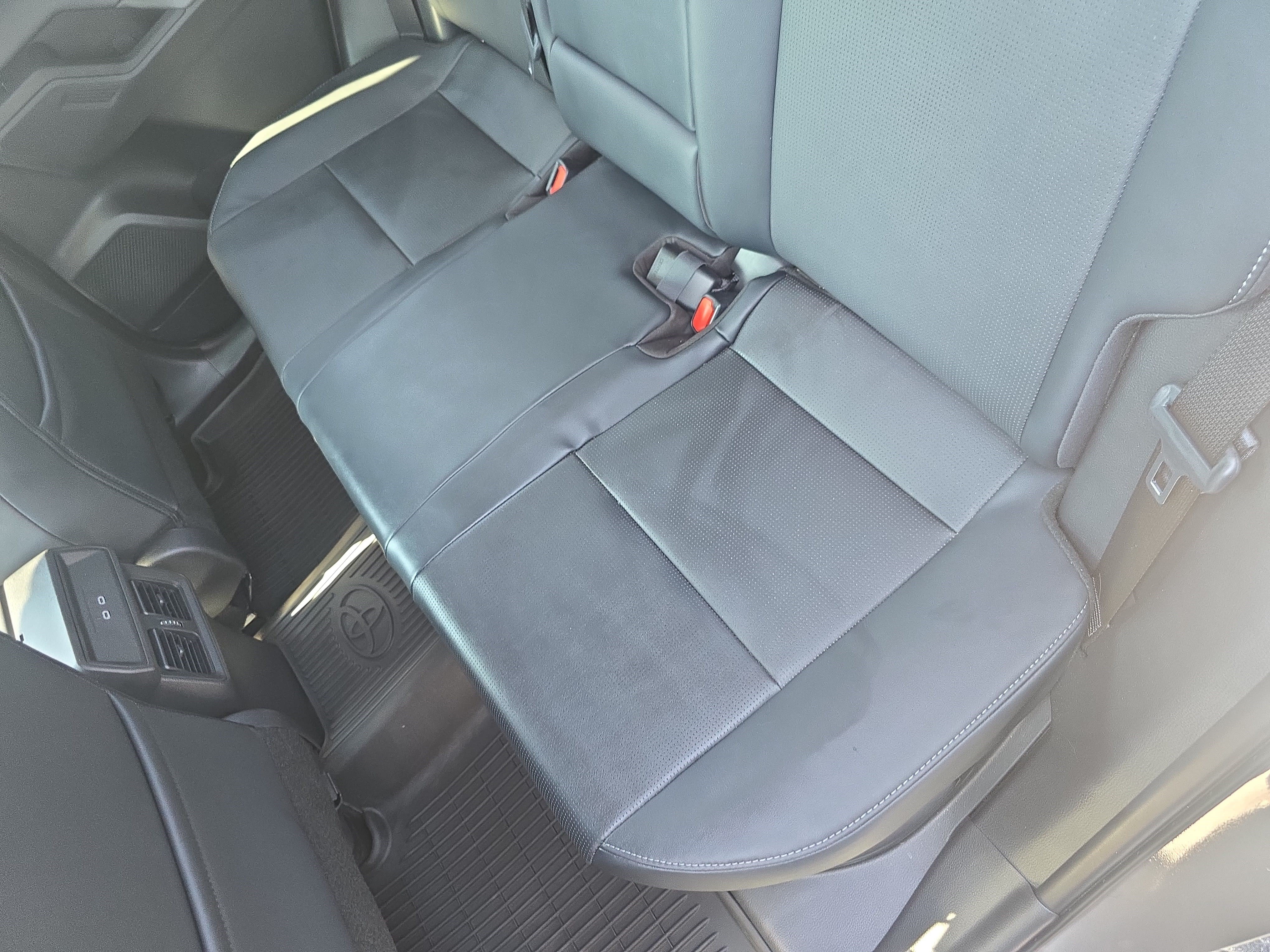 Used 2026 Toyota RAV4 XLE Premium FWD image 14