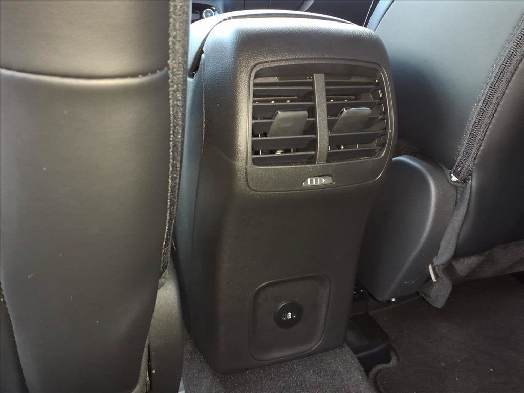Used 2025 Ford Escape ST-Line w/ Equipment Group 301A FWD image 7