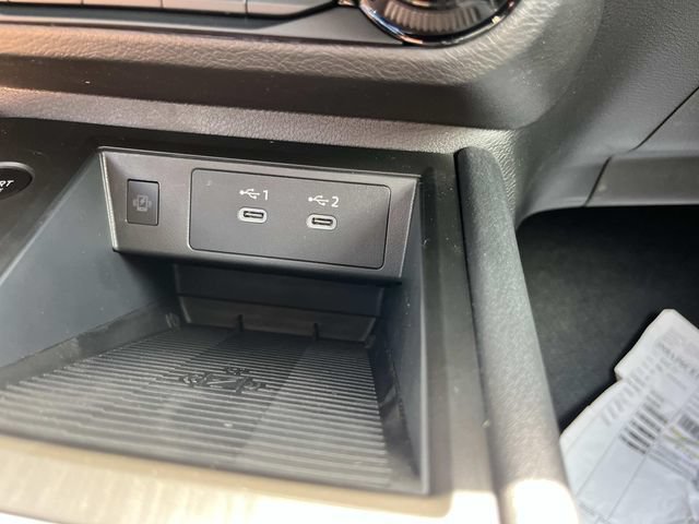 New 2026 Nissan Kicks SV w/ SV Premium Package FWD image 25