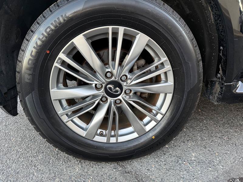 Used 2018 INFINITI QX80 4WD image 9