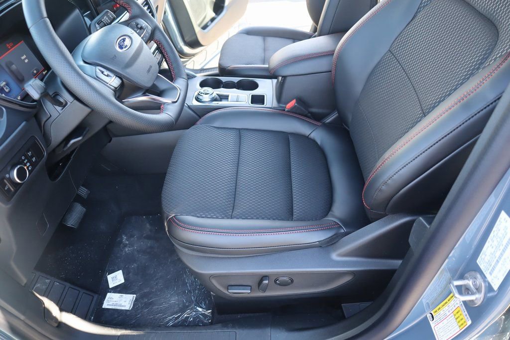 New 2026 Ford Escape ST-Line w/ Tech Pack #1 image 12