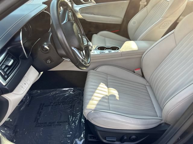 Used 2022 Genesis G70 2.0T w/ Prestige Package RWD image 27