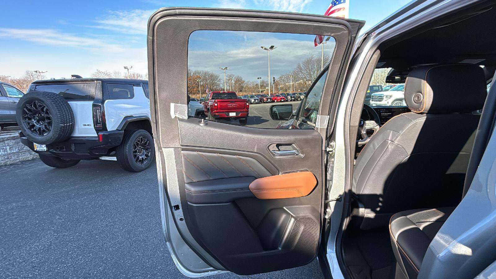 New 2026 GMC Canyon AT4 w/ Nightfall Essentials Package image 30