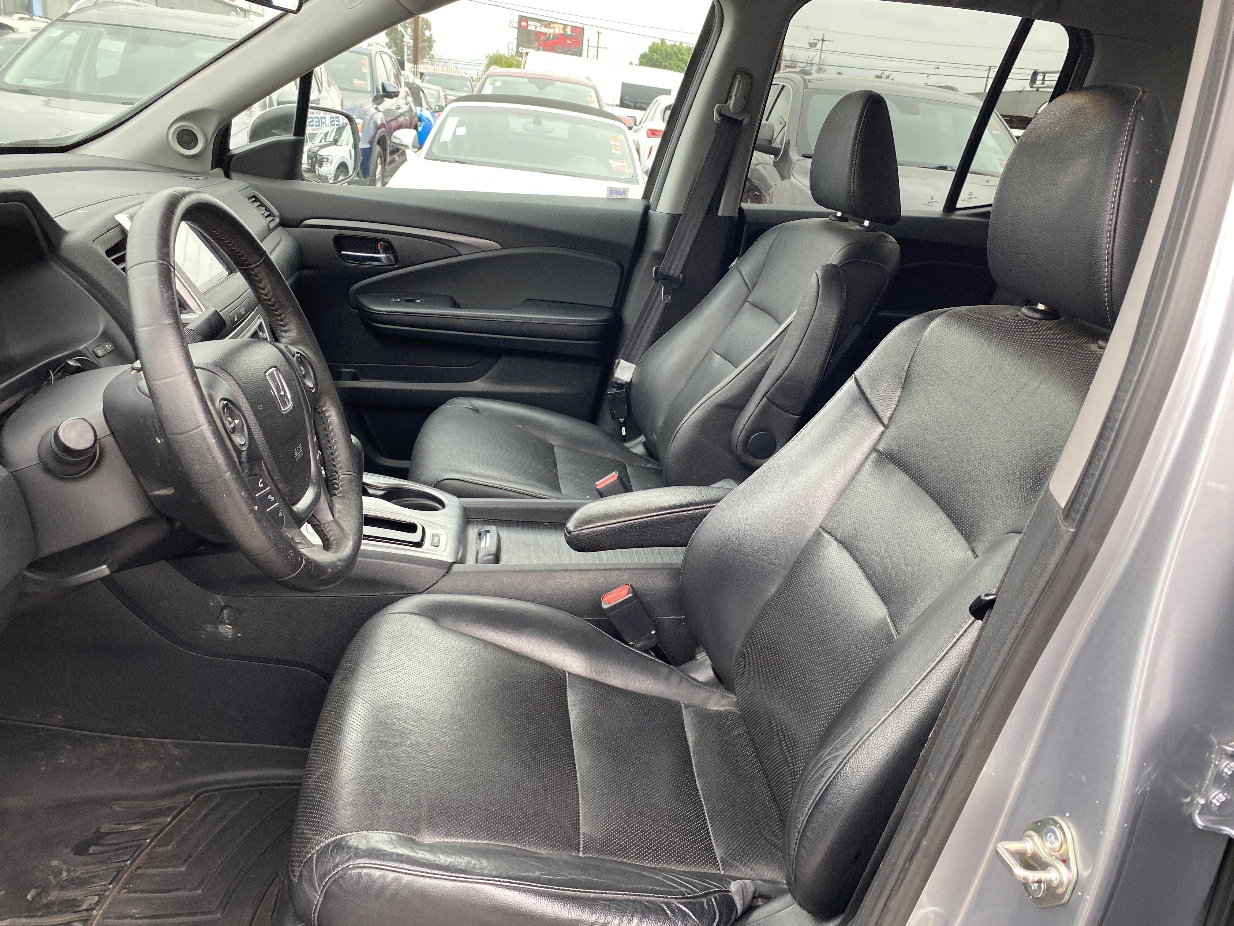 Used 2017 Honda Ridgeline RTL image 9