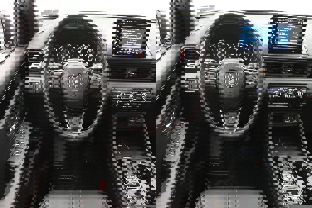 Used 2024 Honda Pilot TrailSport image 16