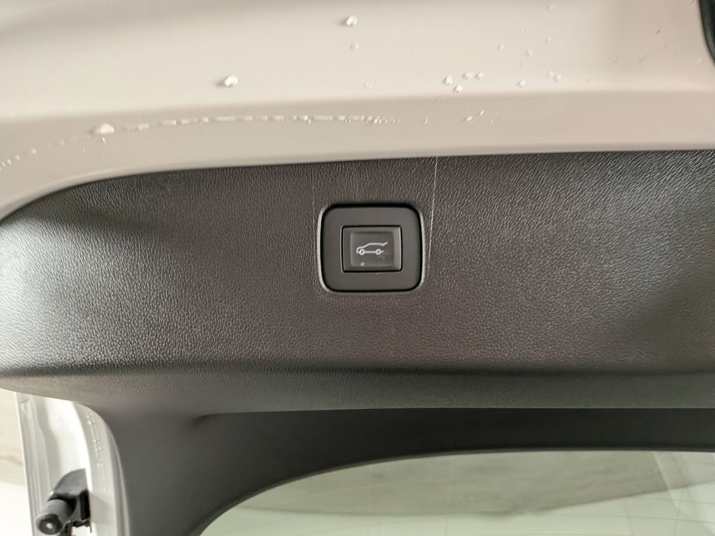 New 2026 Buick Envista Avenir image 11