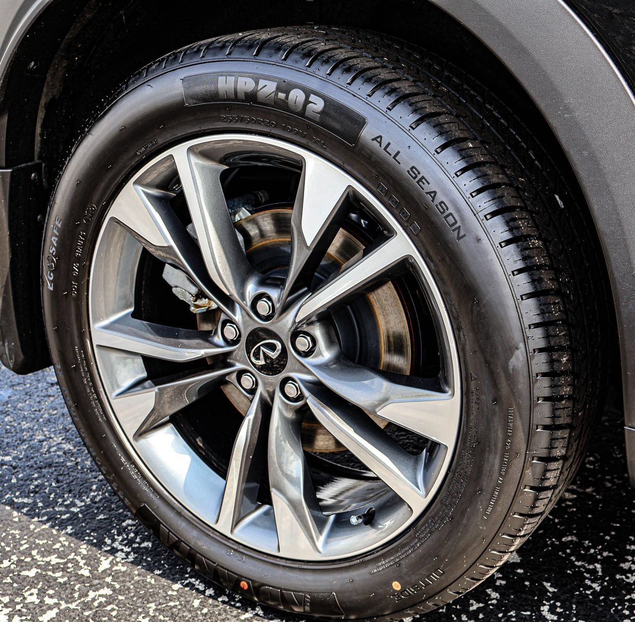 Used 2023 INFINITI QX60 Luxe w/ Cargo Package FWD image 8