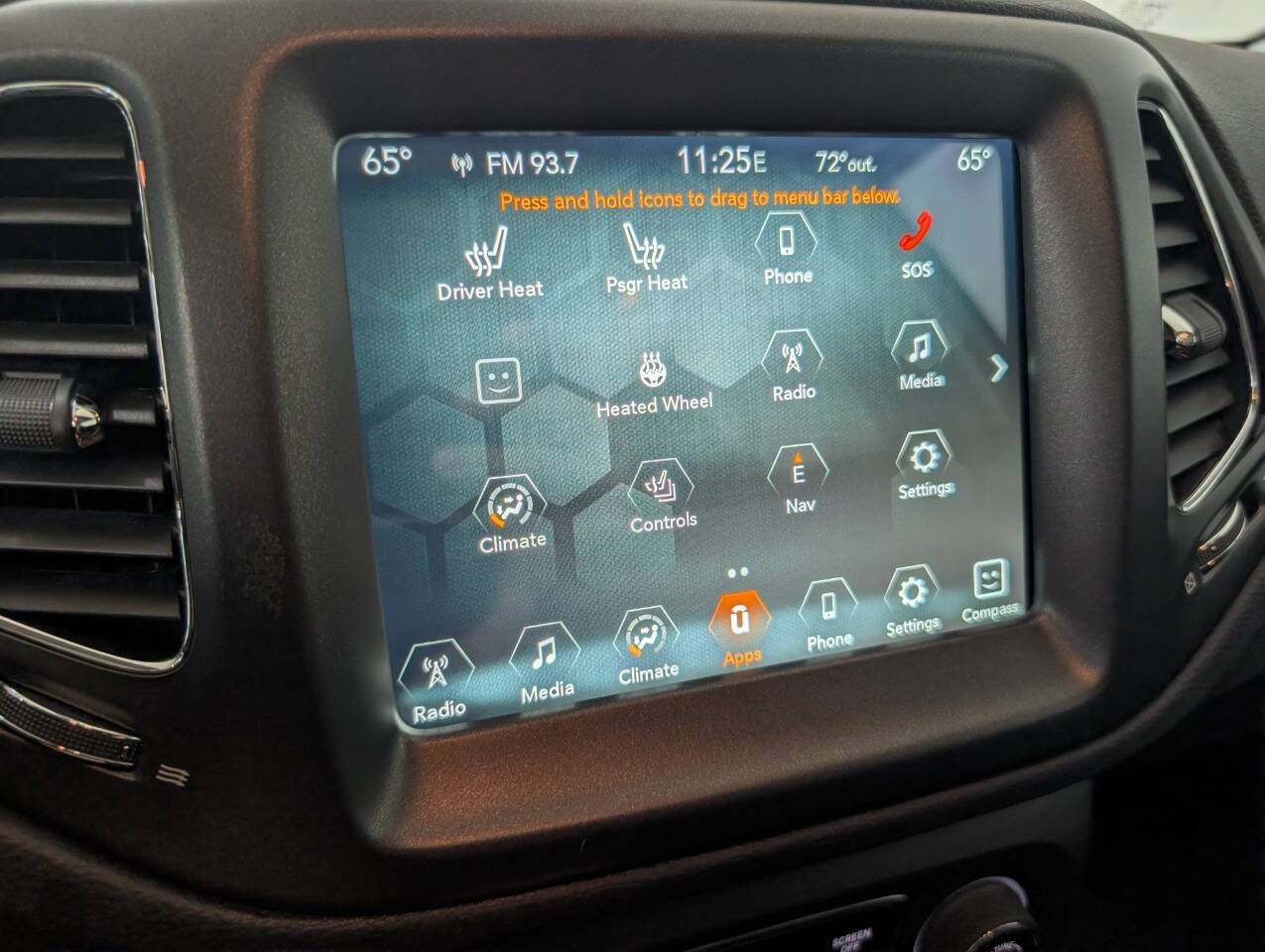 Used 2018 Jeep Compass Trailhawk w/ Navigation Group AWD/4WD image 11