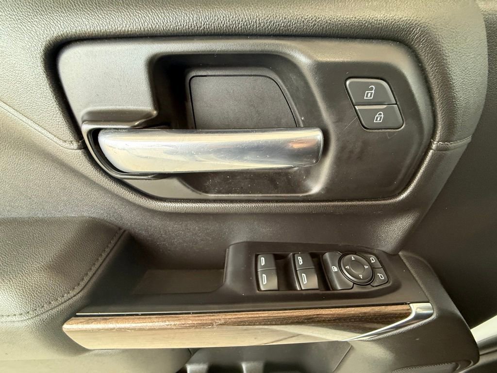 Used 2020 Chevrolet Silverado 1500 LT image 35