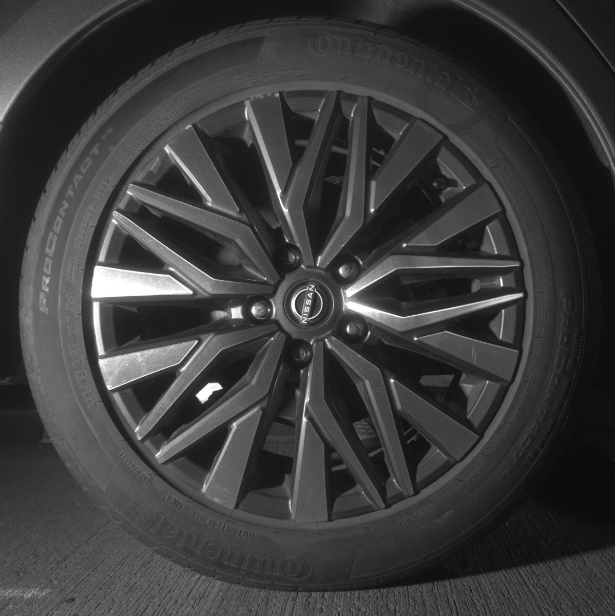 Used 2025 Nissan Altima 2.5 SV image 15