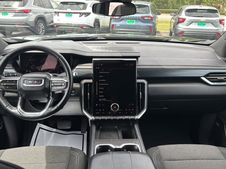 Used 2025 GMC Acadia Elevation FWD image 17