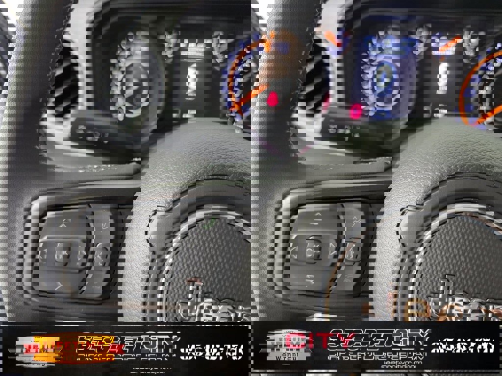 New 2025 Jeep Gladiator Sport image 16