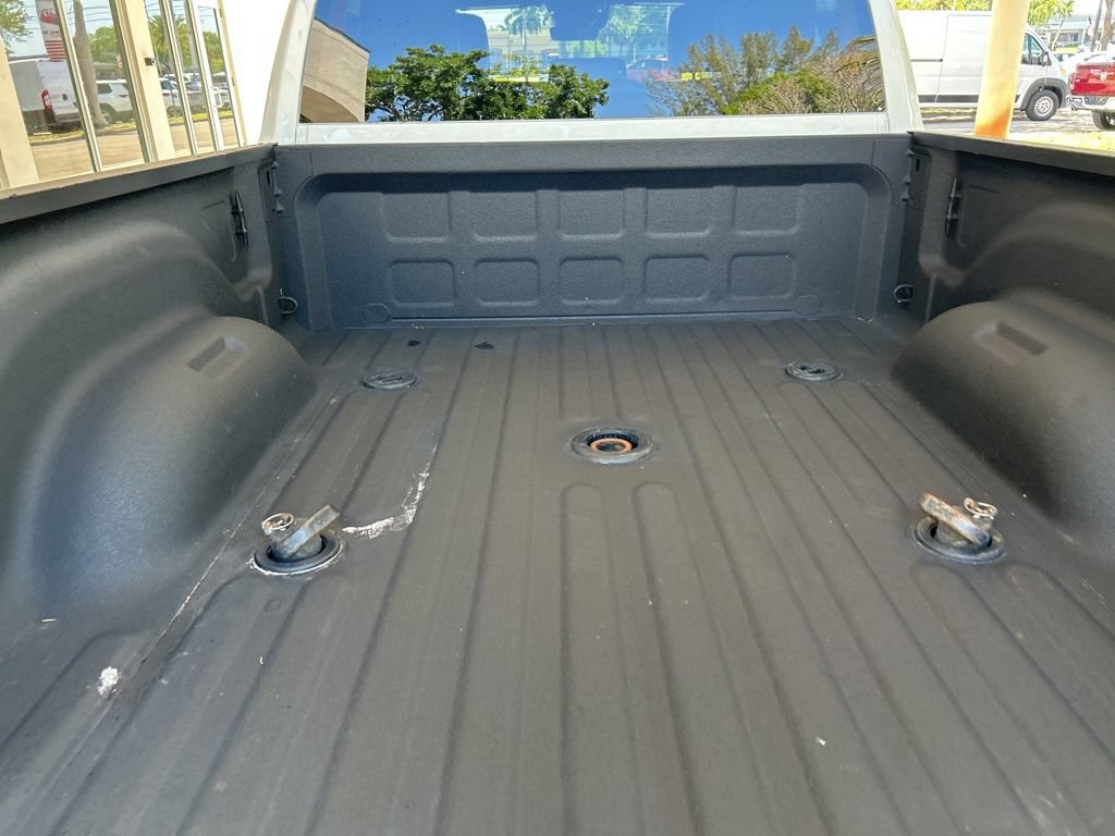 Used 2025 RAM 3500 Tradesman w/ Chrome Appearance Group AWD/4WD image 40