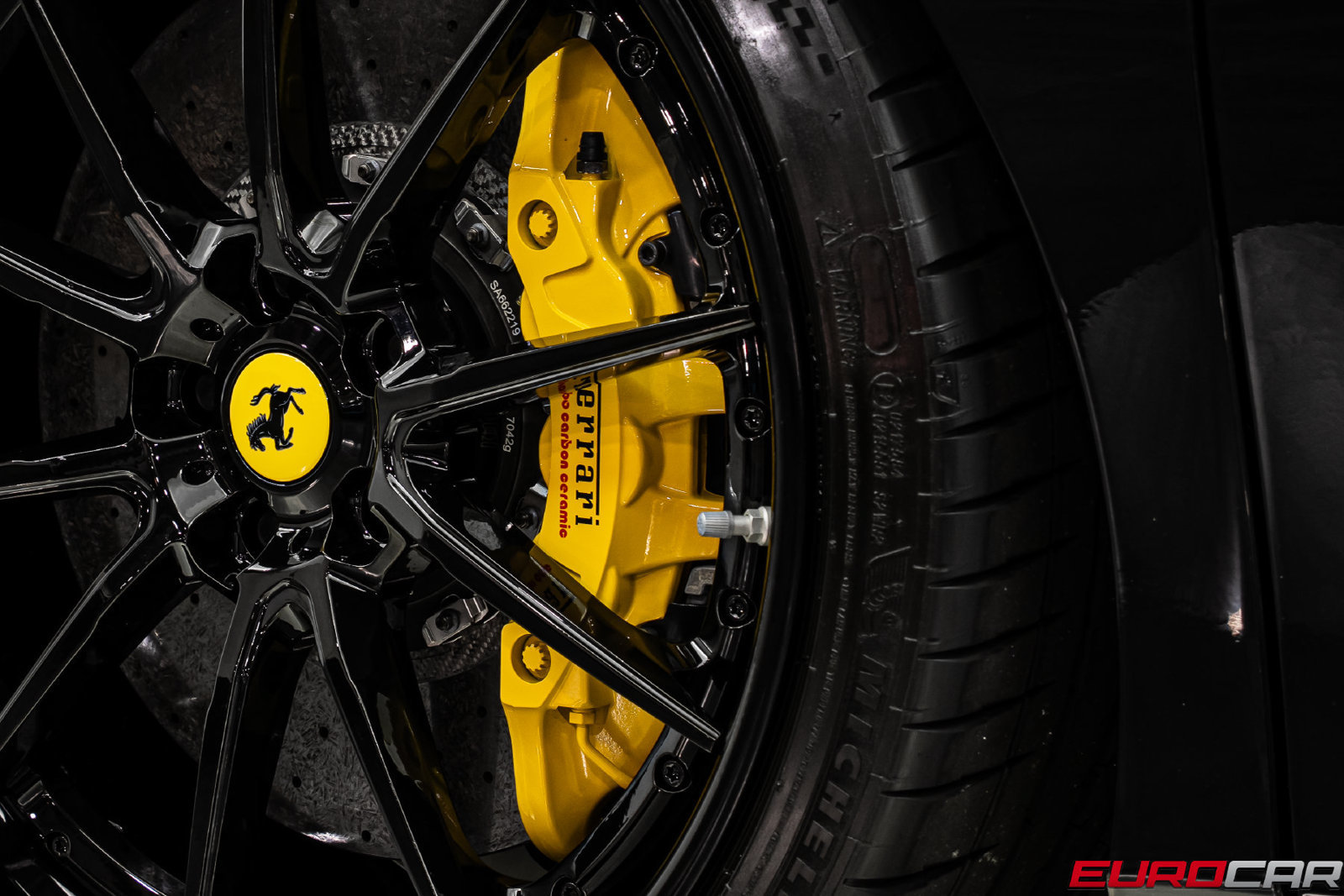 Used 2022 Ferrari F8 Tributo RWD image 27