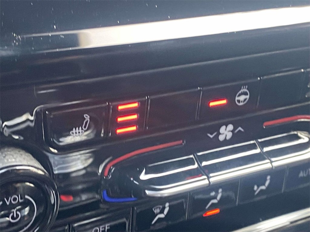 New 2025 Jeep Grand Cherokee L Limited image 24