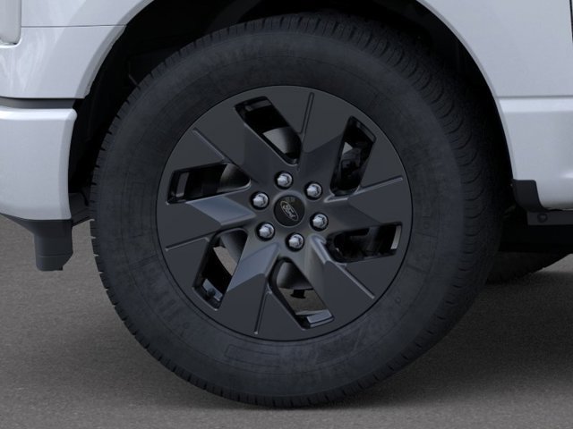 New 2025 Ford F150 Lightning Flash AWD/4WD image 19