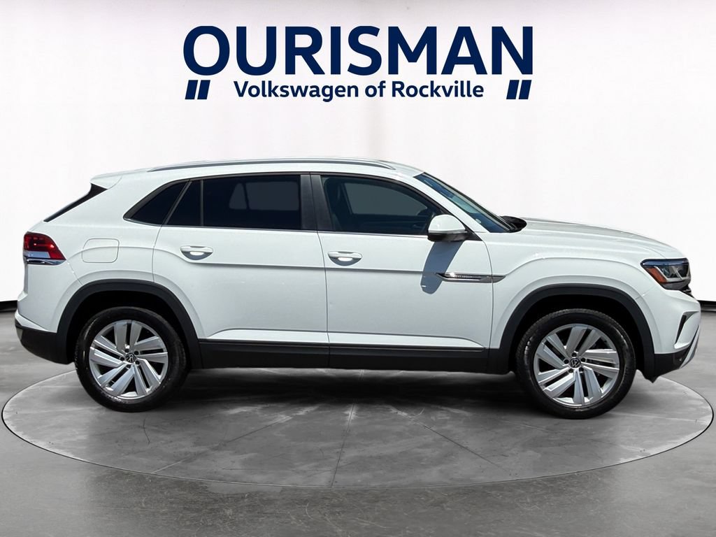 Used 2021 Volkswagen Atlas Cross Sport SE FWD image 7