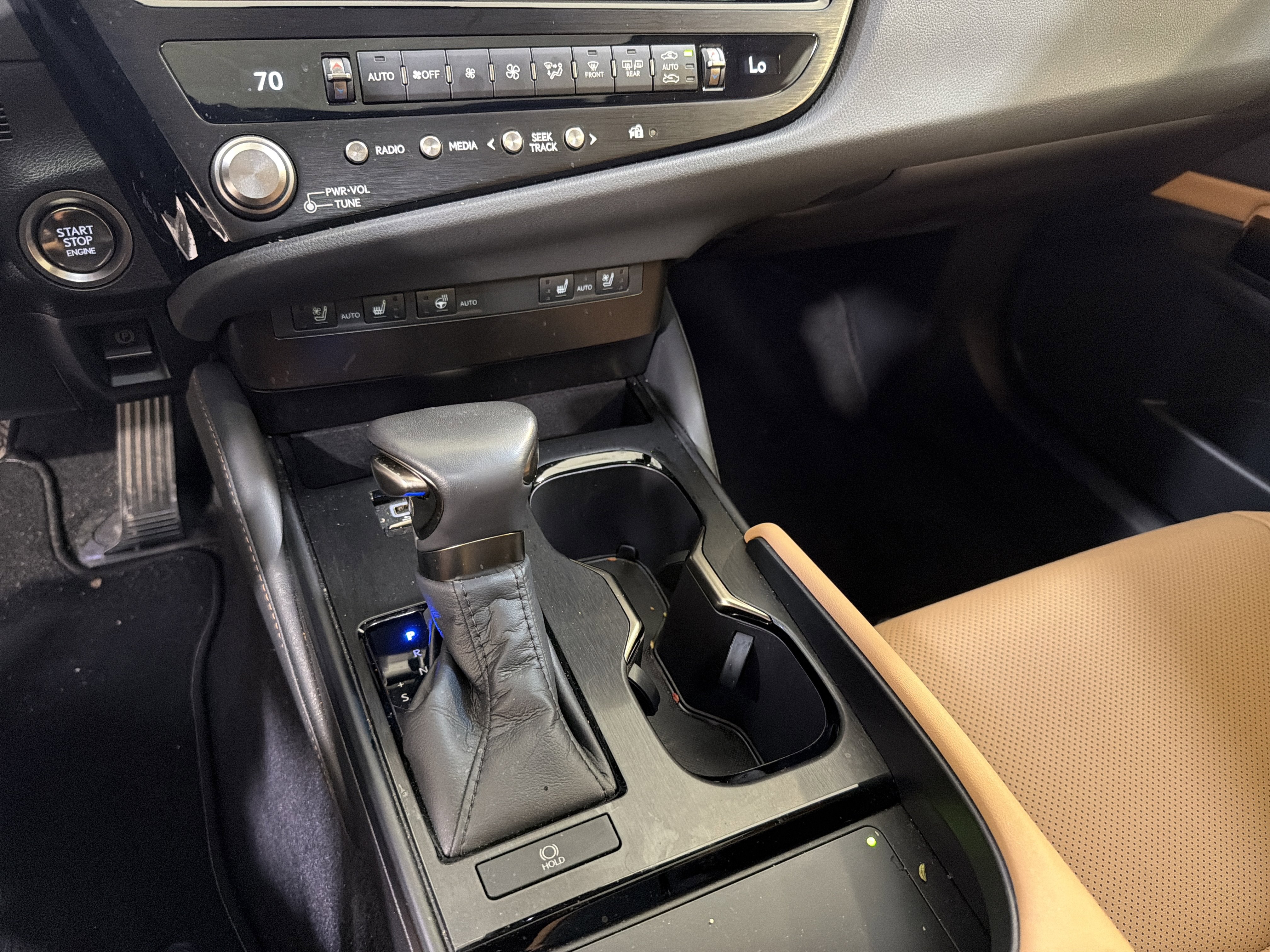 Used 2025 Lexus ES 350 w/ Premium Package FWD image 20