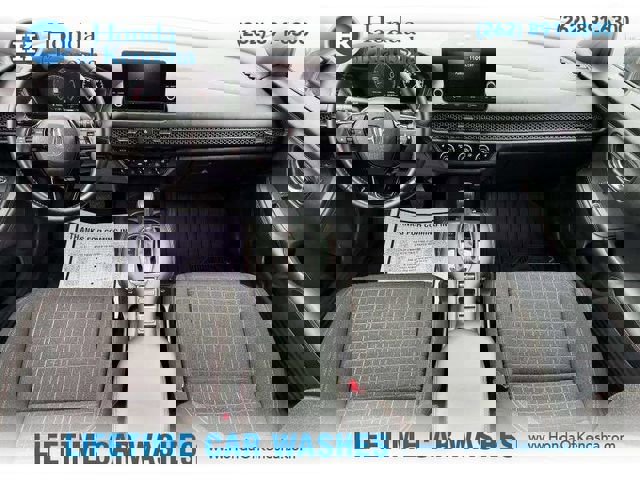 Used 2025 Honda HR-V Sport image 11