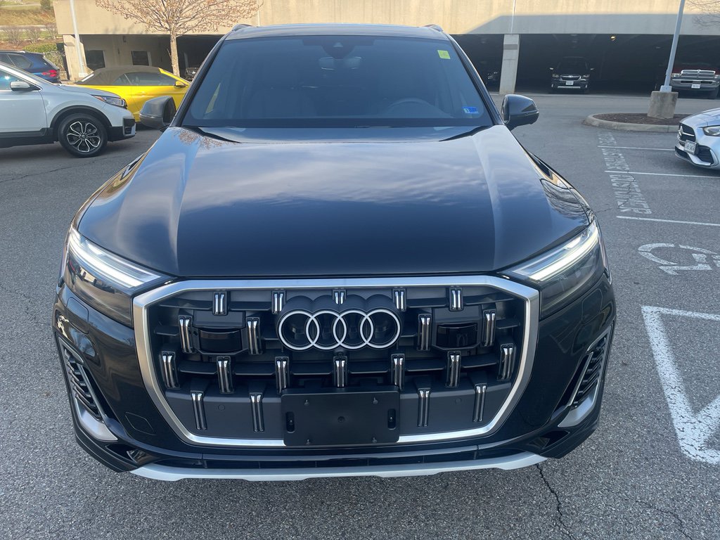 Used 2025 Audi Q7 3.0T Premium Plus image 8