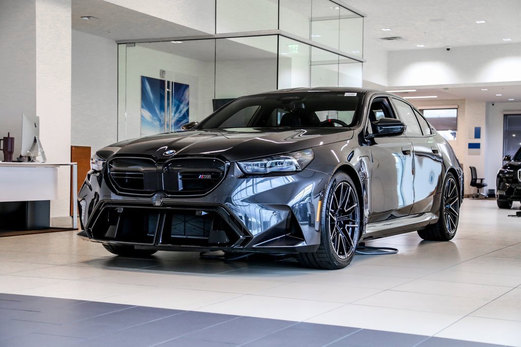 New 2026 BMW M5 w/ Carbon Package