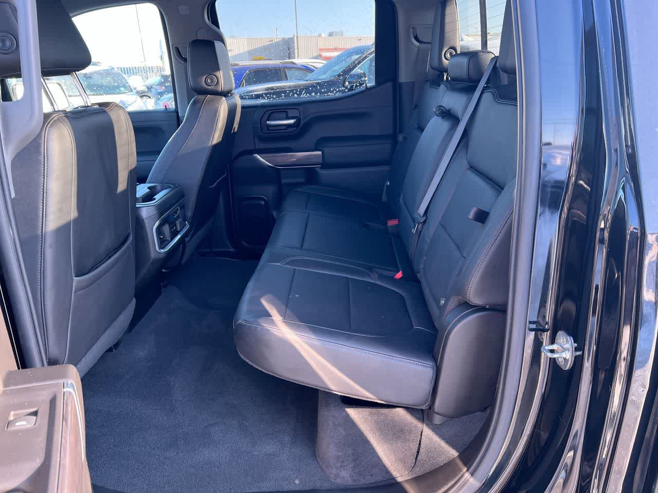 Used 2021 Chevrolet Silverado 1500 LTZ w/ Technology Package AWD/4WD image 24